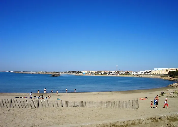 Rez-De-Jardin Avec Acces Piscine Et Mer, Parking Prive - Fr-1-472A-141 Daire